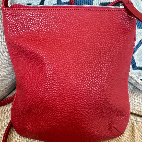 Kenneth Cole reaction file crossbody - Picture 5 of 13